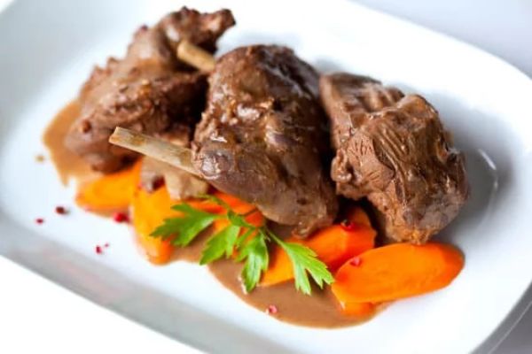 Bourguignon de sanglier : tout ce qu'il faut pour le réussir