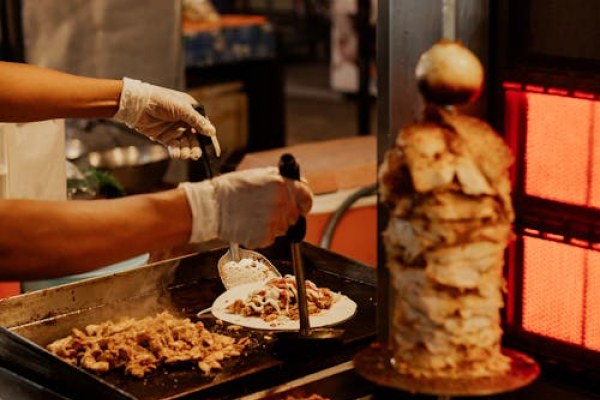 Calories Kebab : Tableau Nutritionnel Complet par Type