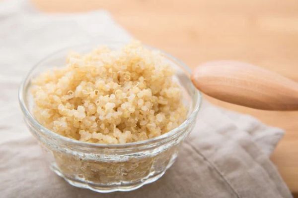 Le quinoa cuit : calories et bienfaits nutritionnels