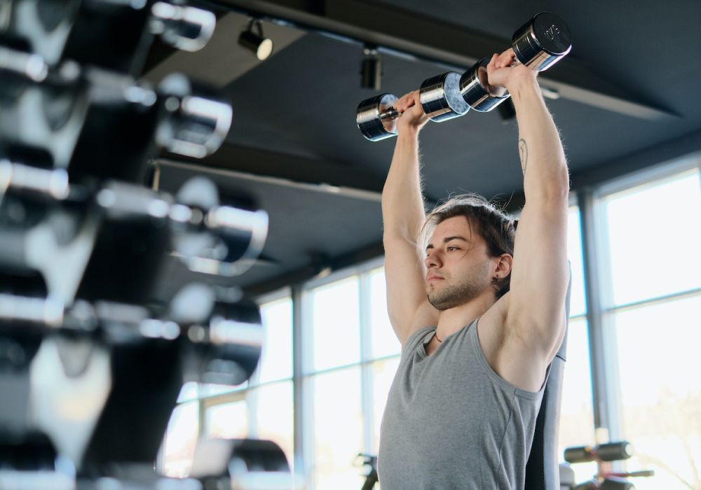 L'extension verticale : optimisez vos entraînements de musculation